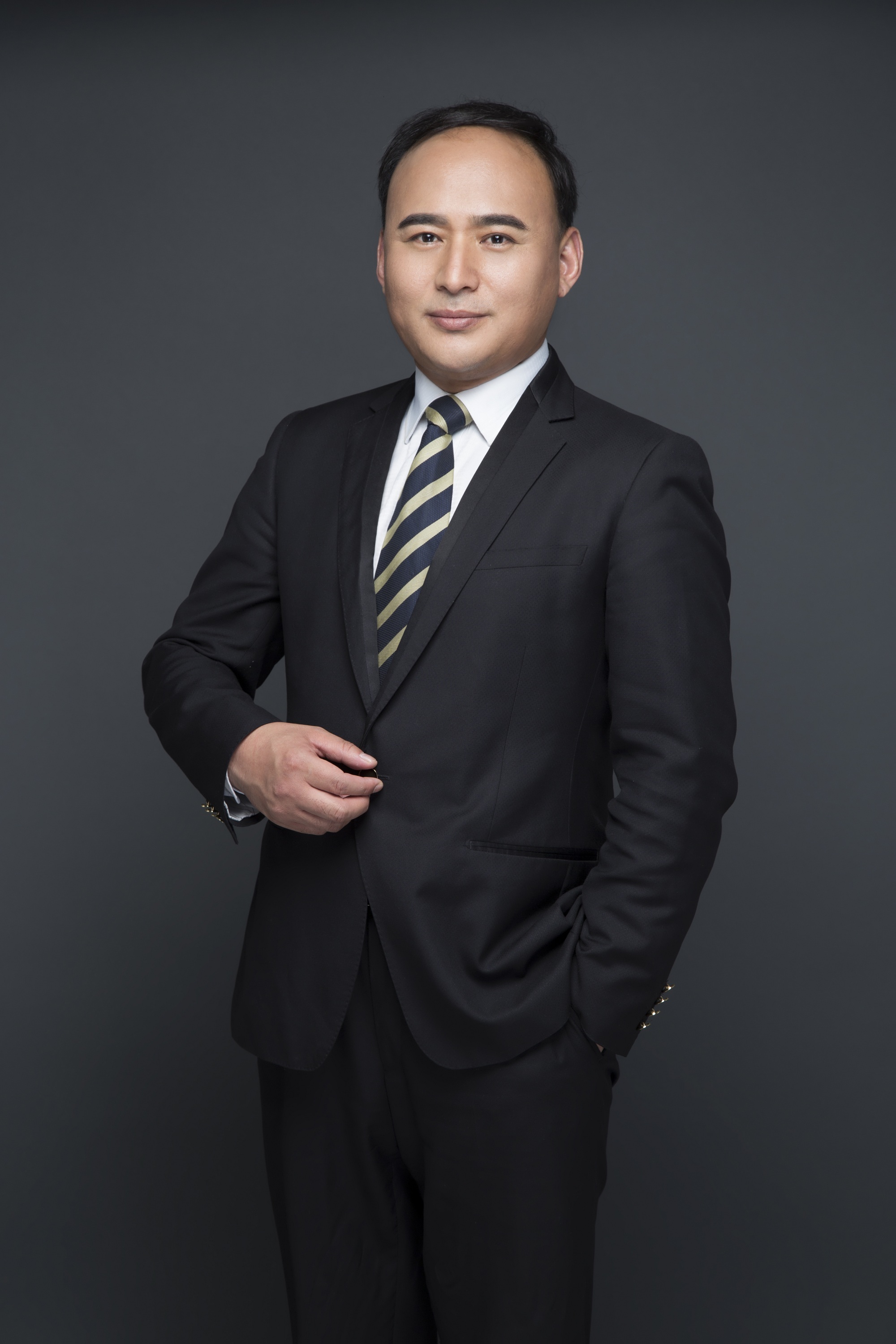 曾海英 美术指导负责人
